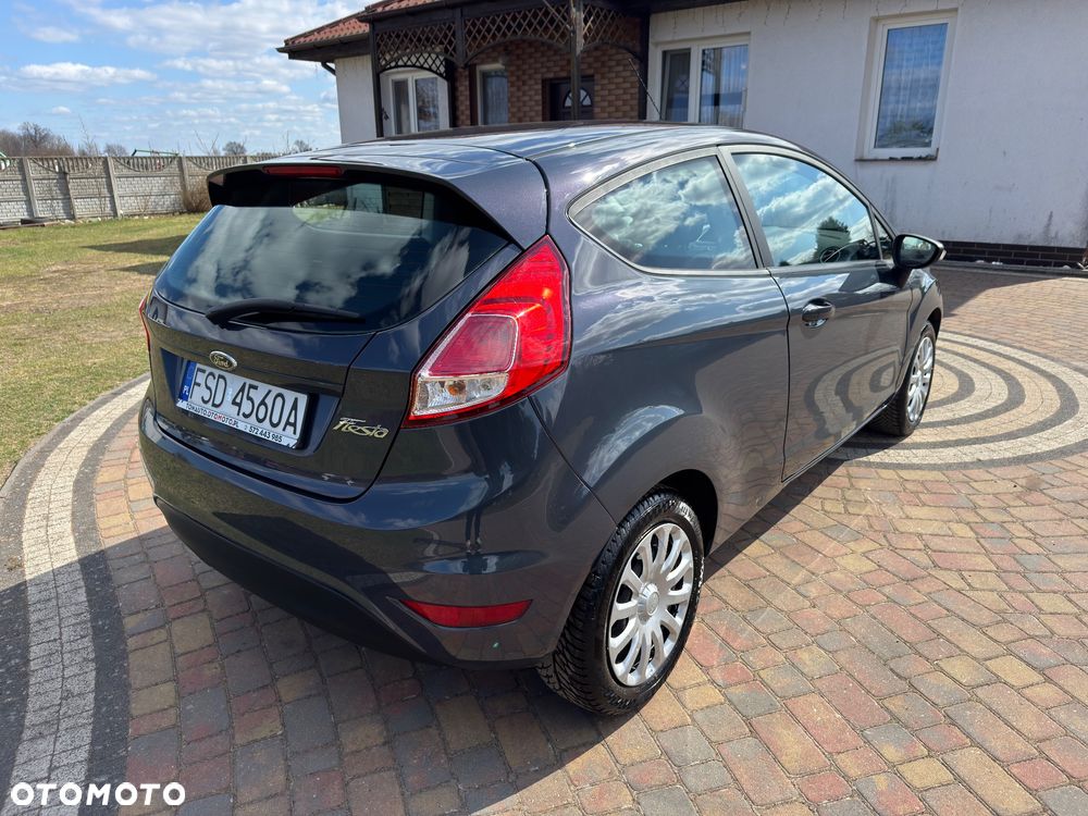 Ford Fiesta - 13