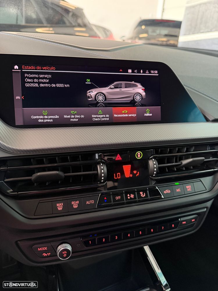 BMW 116 d Pack Desportivo M Auto - 26