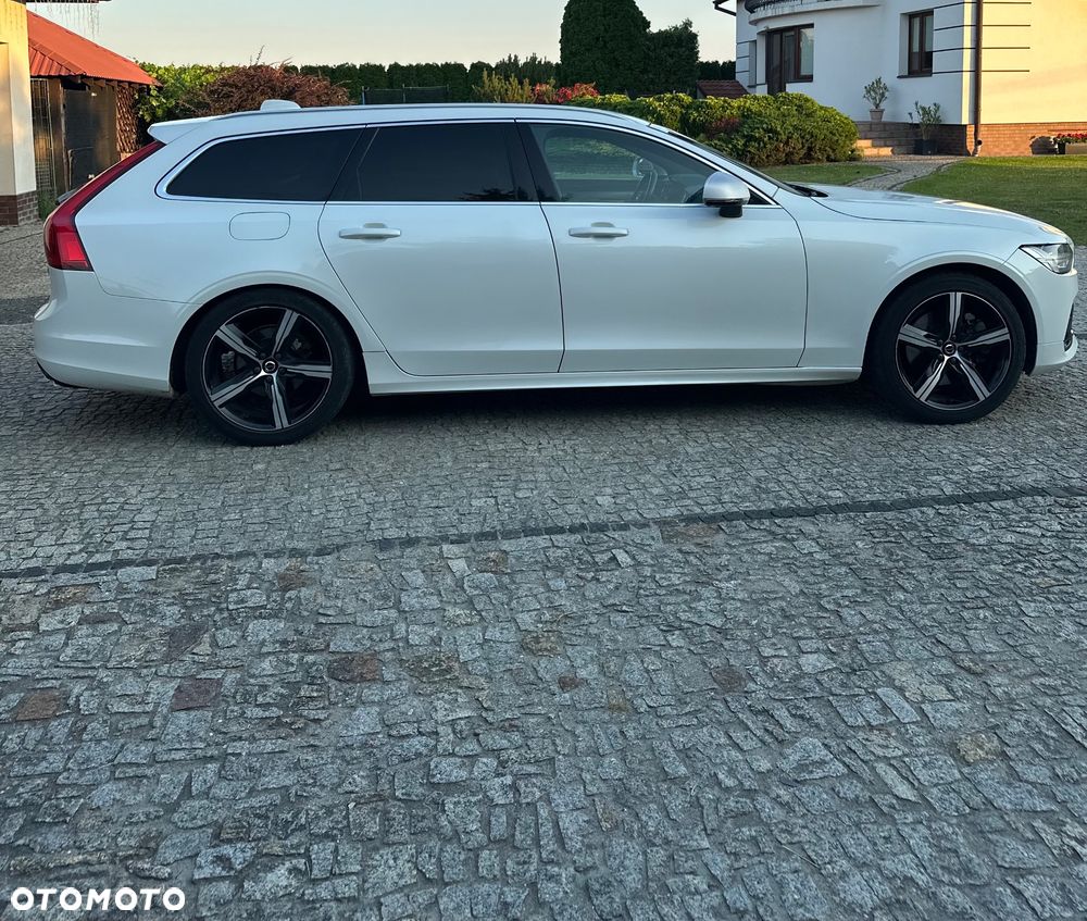 Volvo V90 D3 R-Design - 8