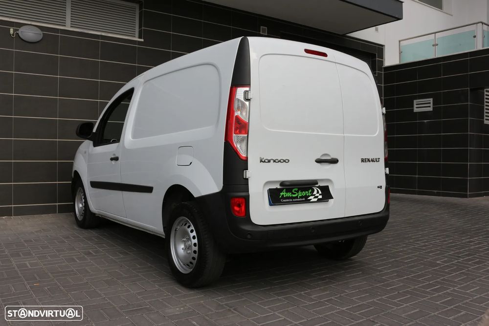Renault KANGOO 1.5 DCI 3L C/IVA DEDUTIVEL - 36