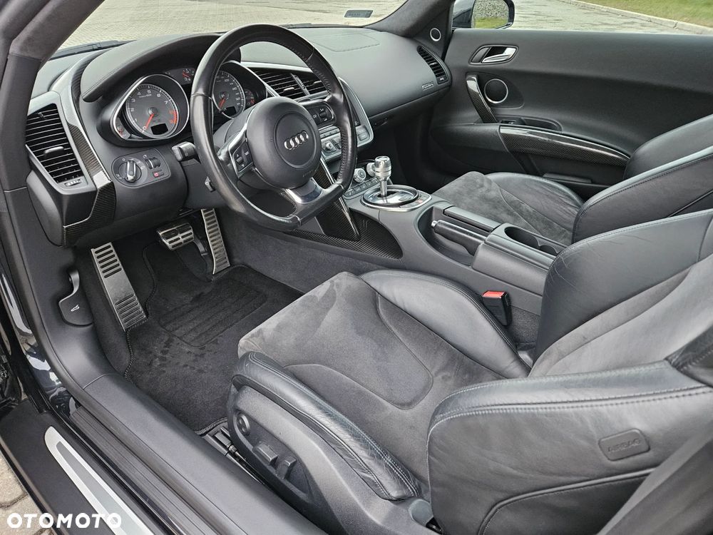 Audi R8 Coupé - 7