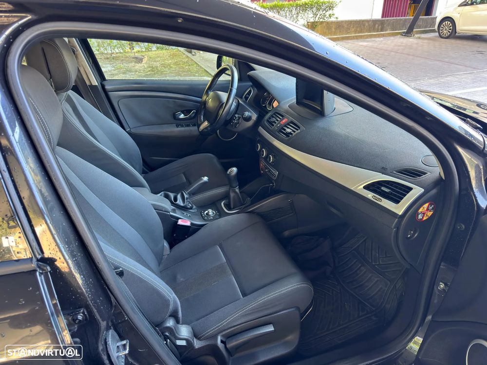 Renault Mégane Sport Tourer 1.5 dCi Dynamique - 8
