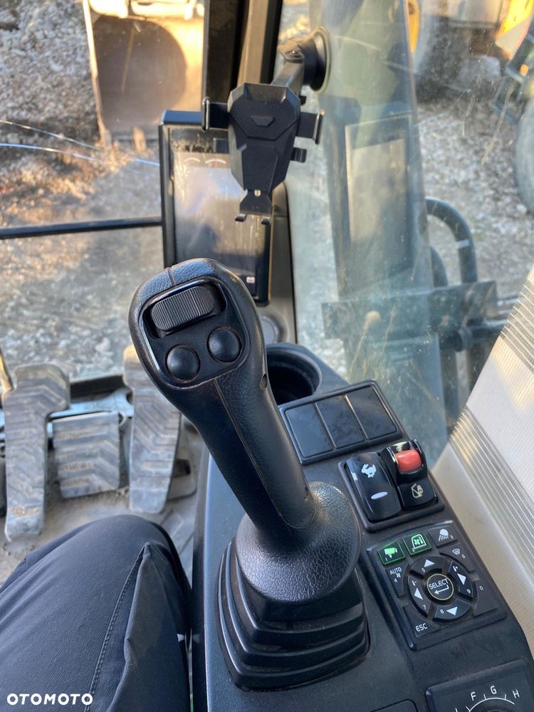 Volvo EC 250 ENL - 9