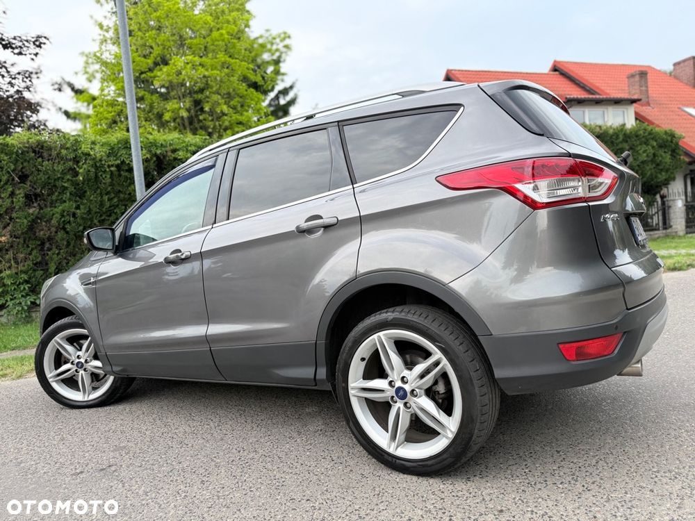 Ford Kuga 2.0 TDCi 4x4 Titanium - 16