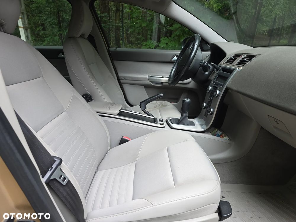 Volvo V50 2.0D - 7