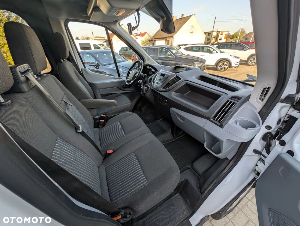 Ford Transit 7 osób, Brygadówka, Krajowy - 26