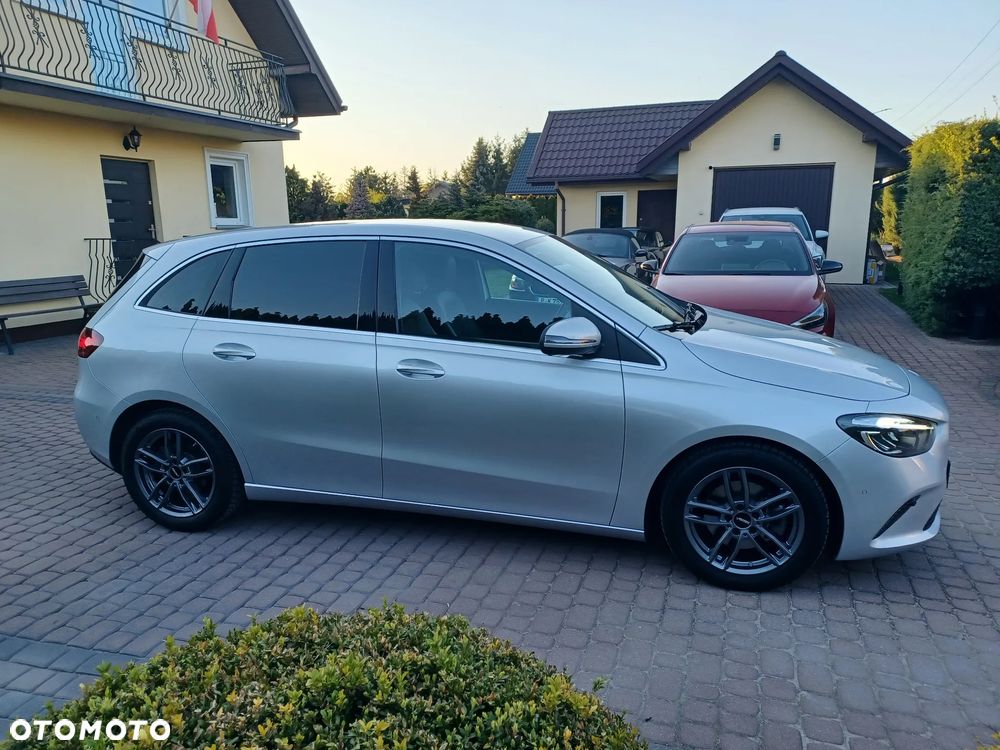 Mercedes-Benz Klasa B 180 7G-DCT Progressive - 14