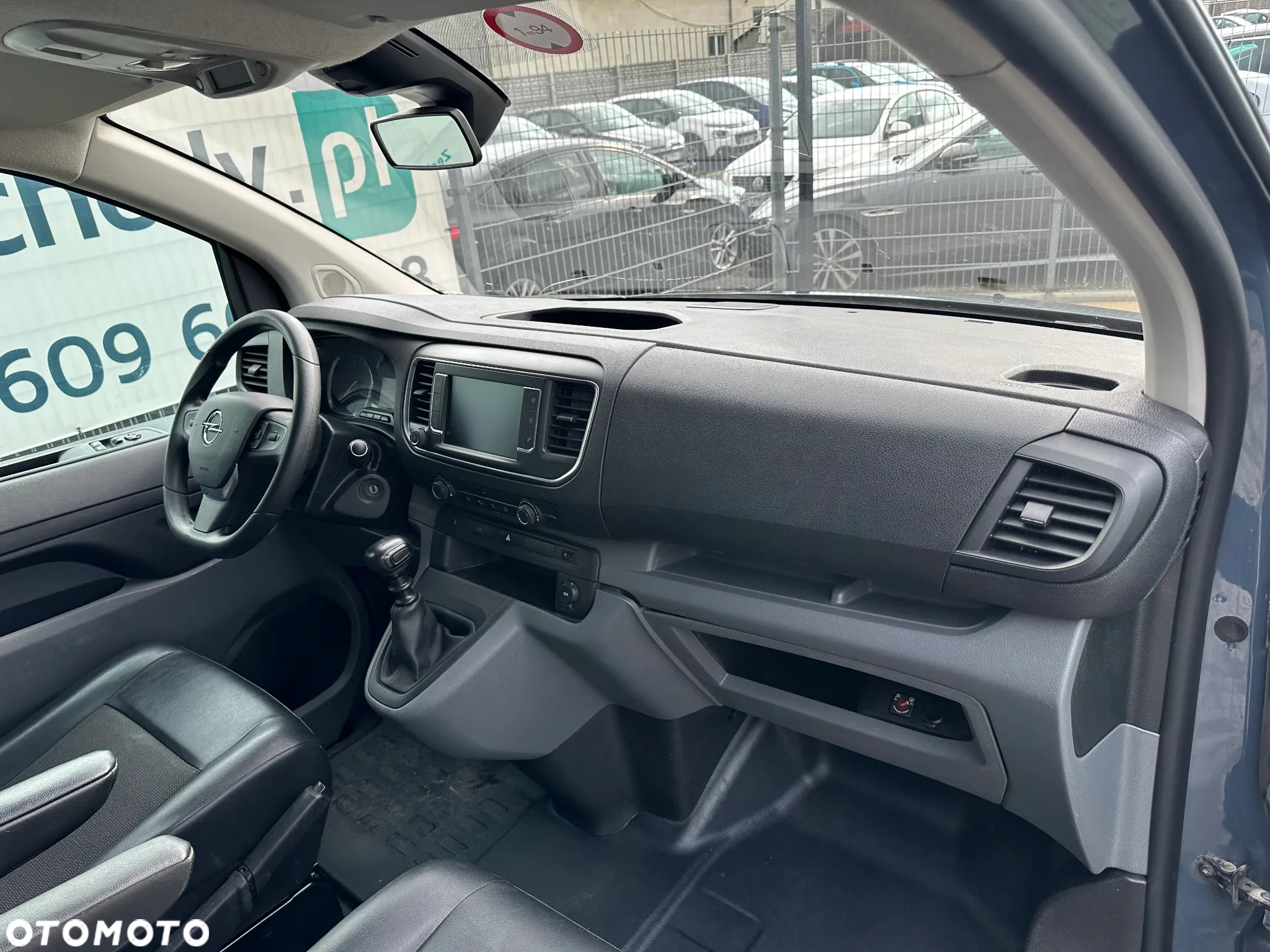 Opel Vivaro - 20