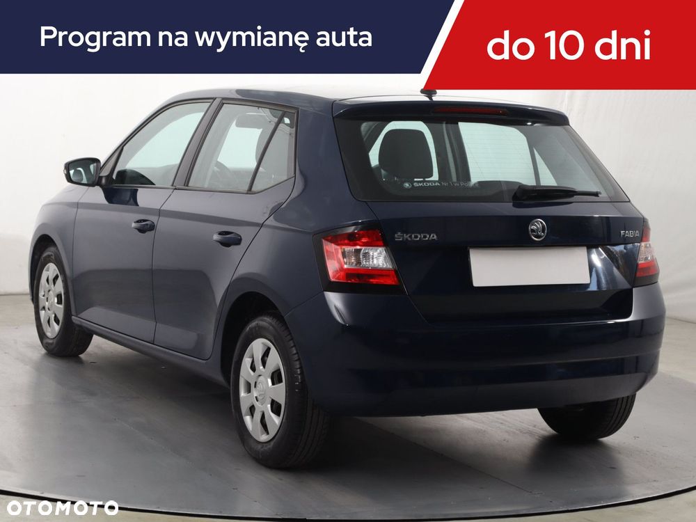 Skoda Fabia 2016 photo 5
