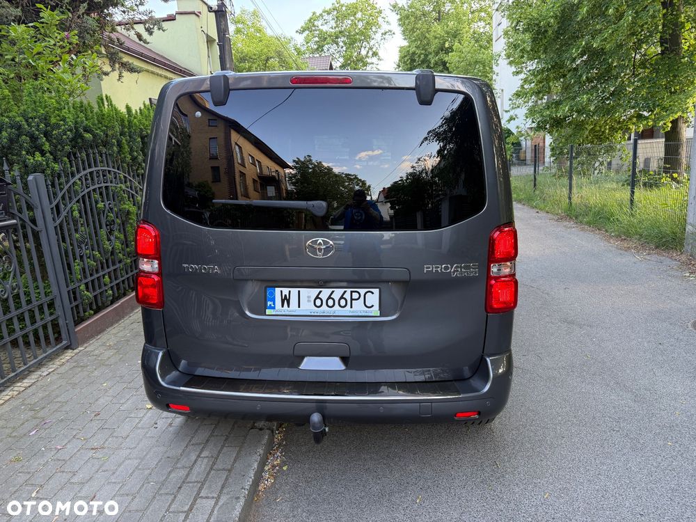 Toyota ProAce Kombi D-4D Medium 2,8t - 11