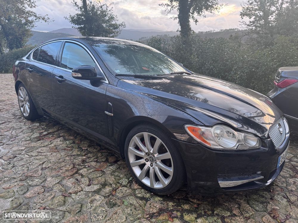Jaguar XF 2.7 D V6 Premium Luxury - 1