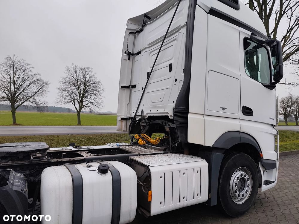 Mercedes-Benz Stream Space Standard - 20