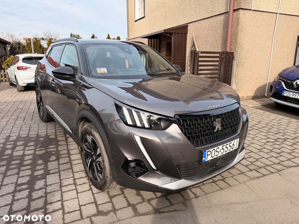 Peugeot 2008 PureTech 130 EAT8 GT - 31