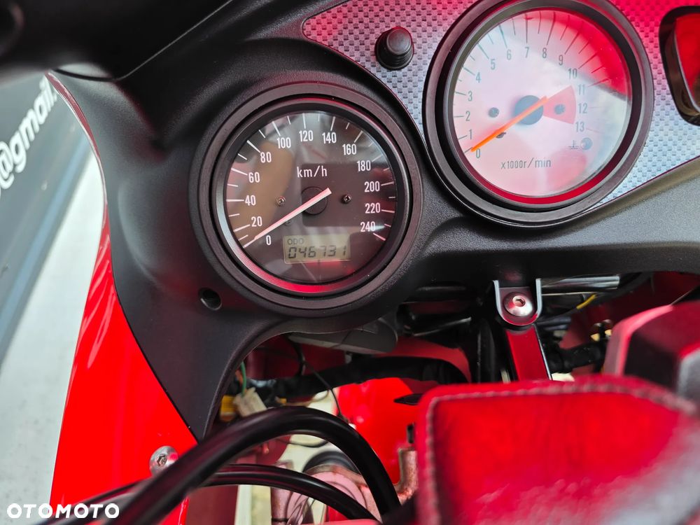 Suzuki SV - 7