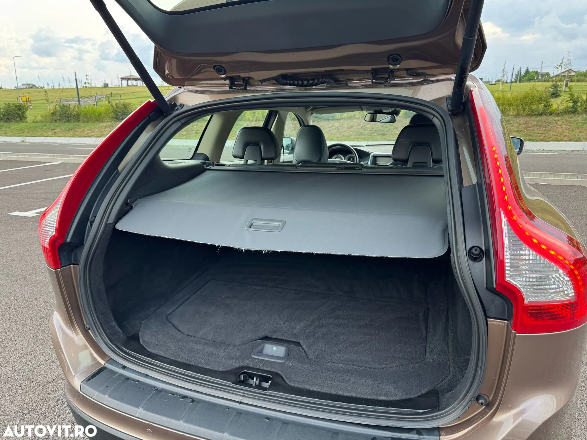 Volvo XC 60 - 12