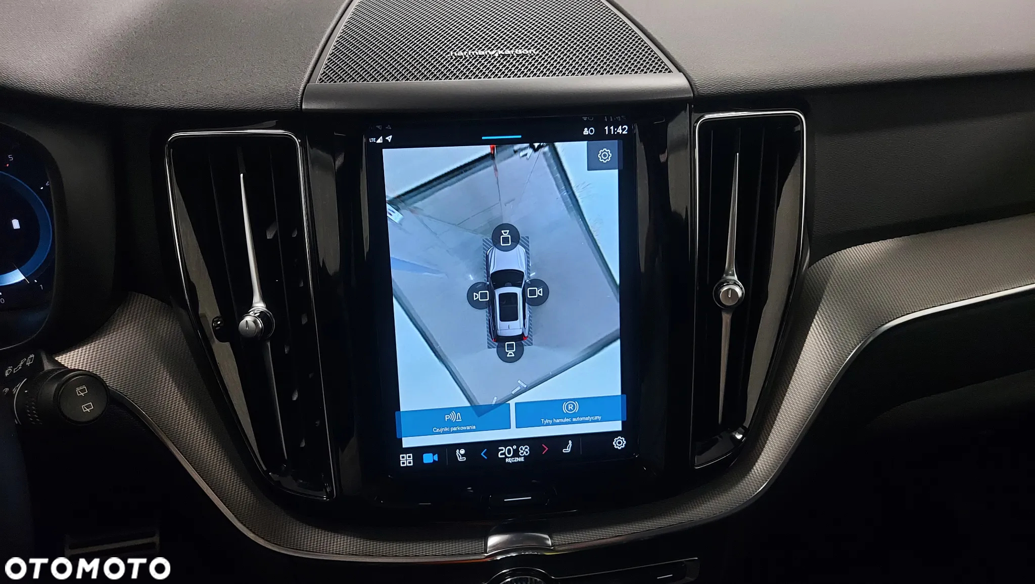 Volvo XC 60 B4 D AWD Geartronic RDesign - 29