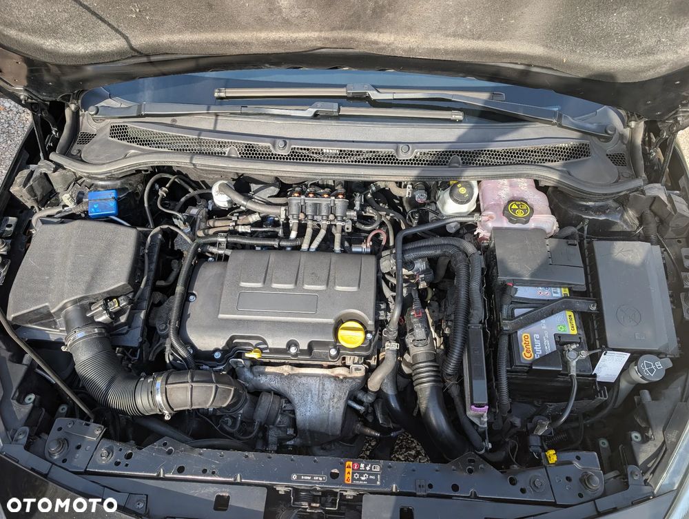 Opel Astra 2017 photo 2