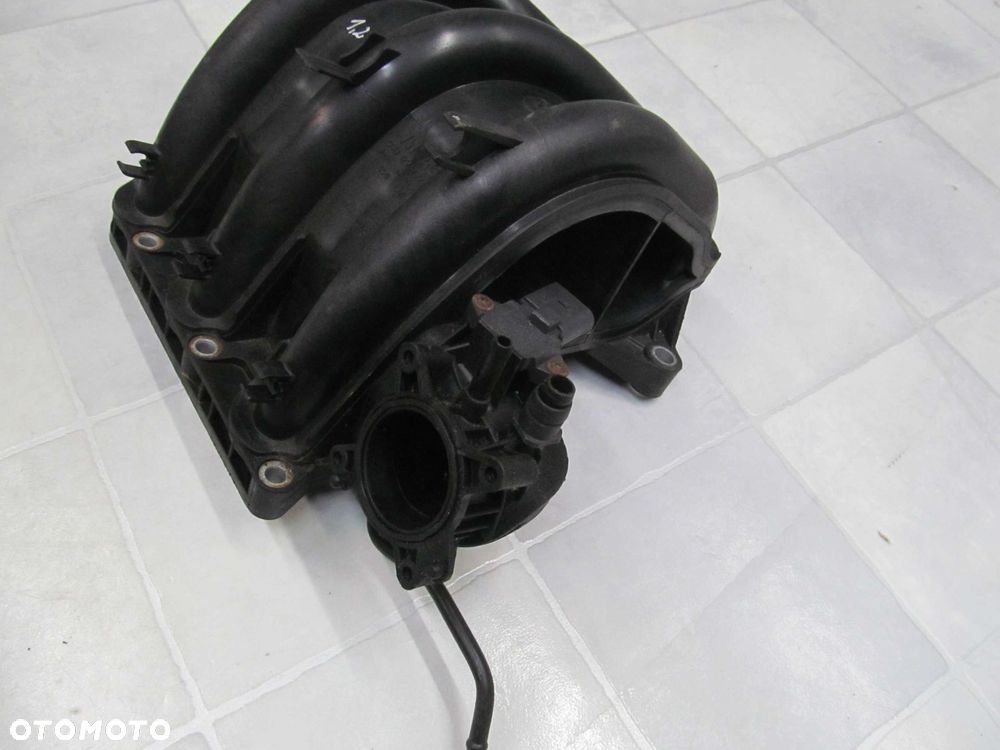 VW SKODA POLO FABIA 1.2B KOLEKTOR SSACY 03D129766L - 2