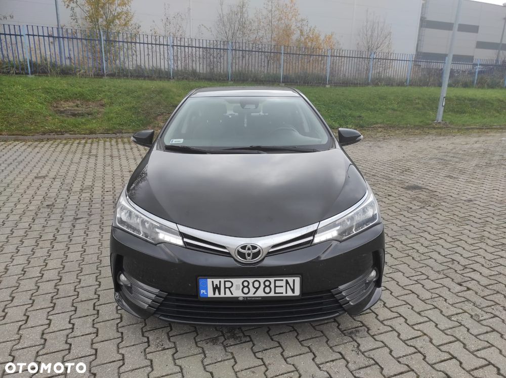 Toyota Corolla 1.6 Comfort - 23