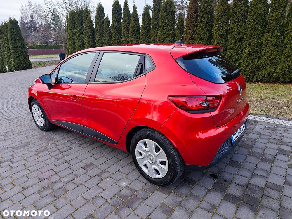 Renault Clio Cargo 1.2 16V 75 Extra - 9