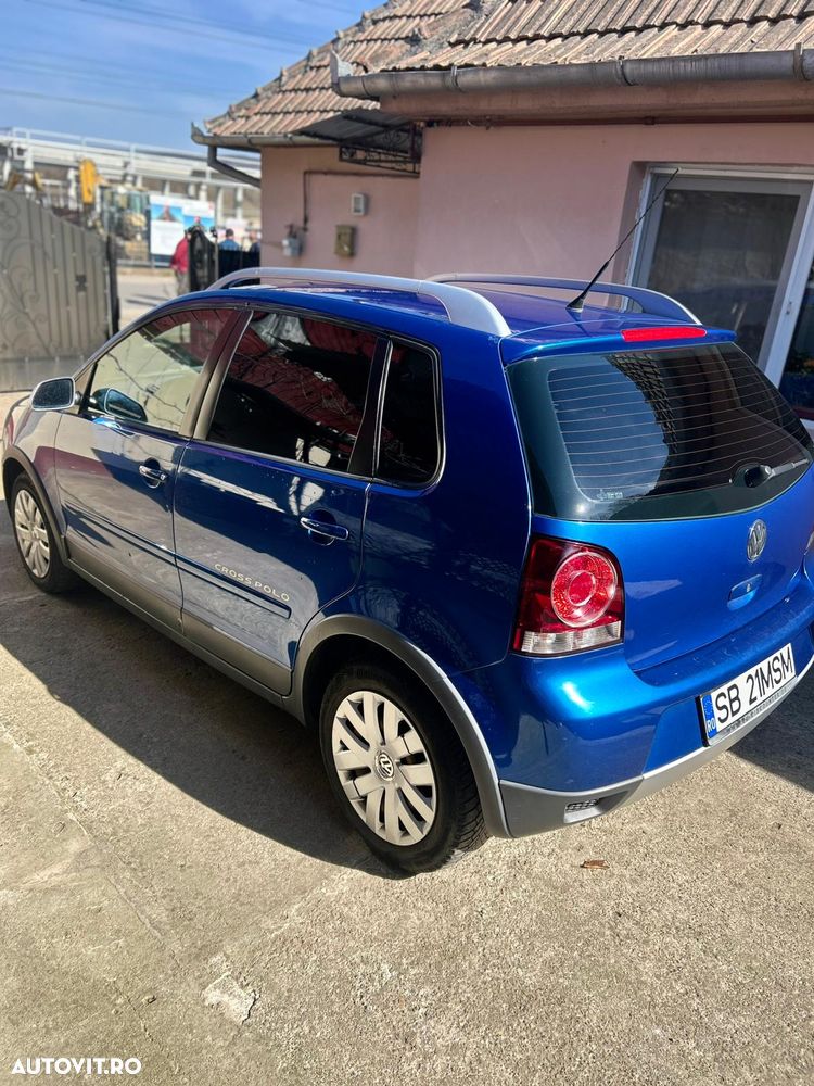 Volkswagen Polo - 5