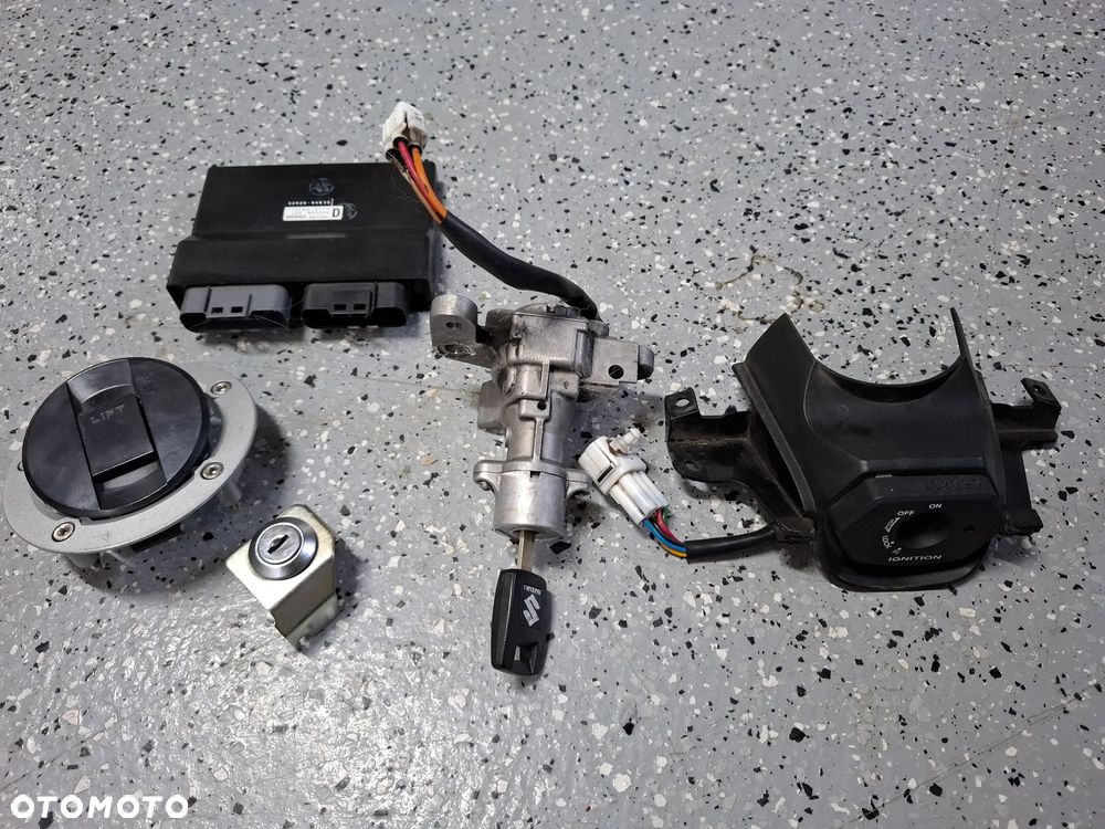 Suzuki GSXS 1000 GSX-S komputer moduł stacyjka ecu - 1