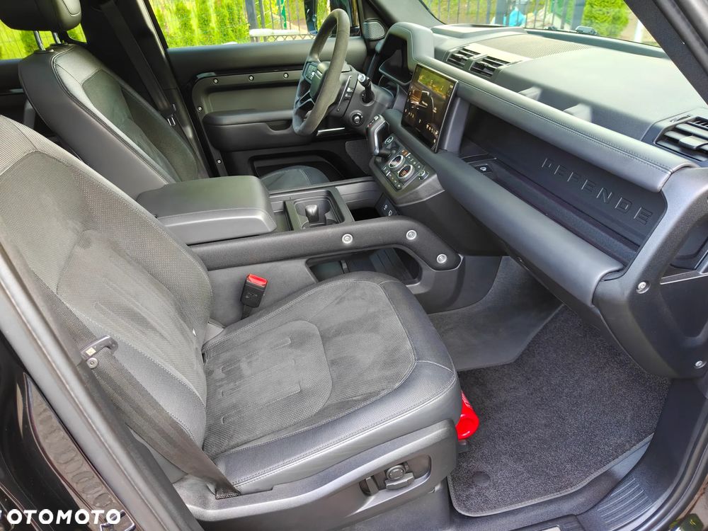 Land Rover Defender 110 5.0 P525 V8 Carpathian Edition - 25
