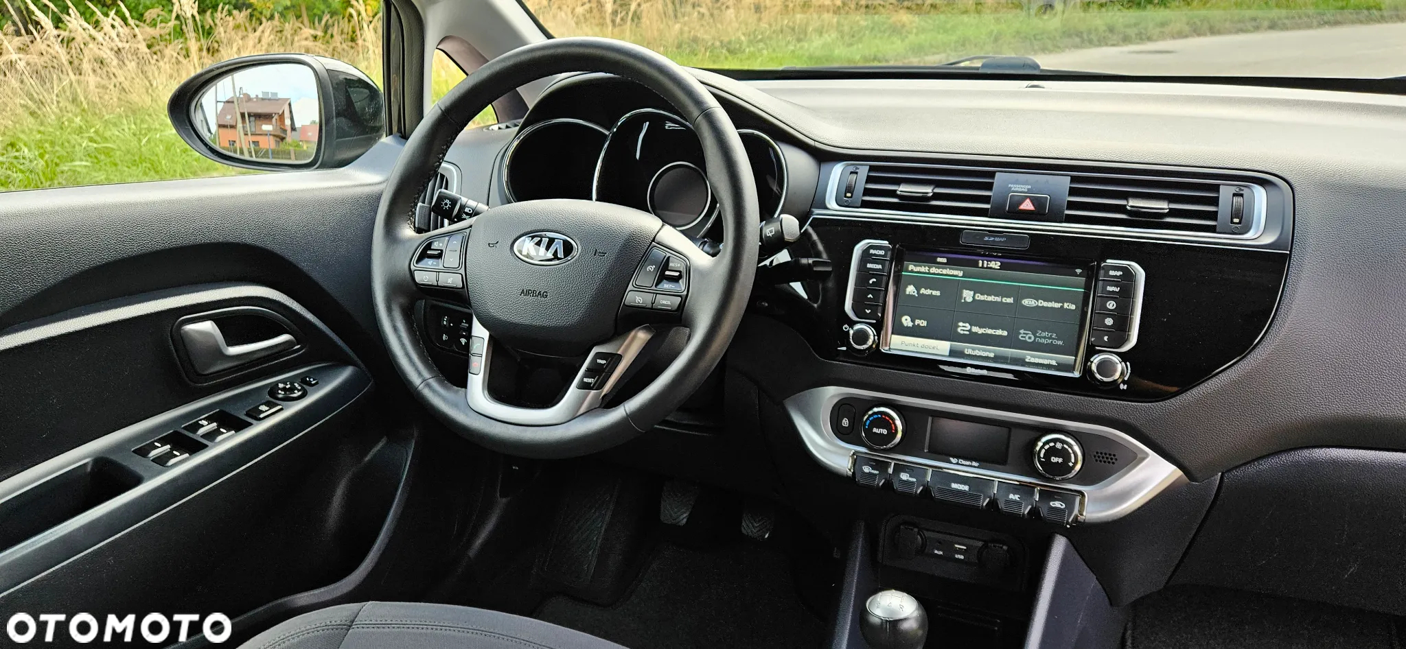 Kia Rio - 20