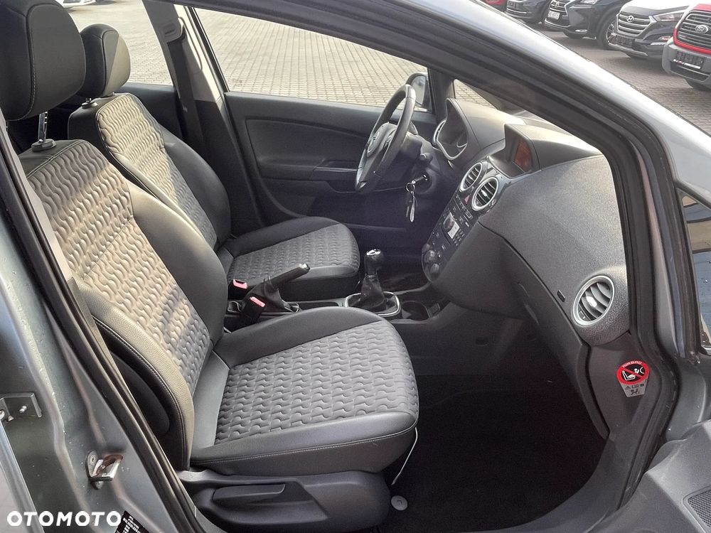 Opel Corsa 1.4 16V Innovation - 8