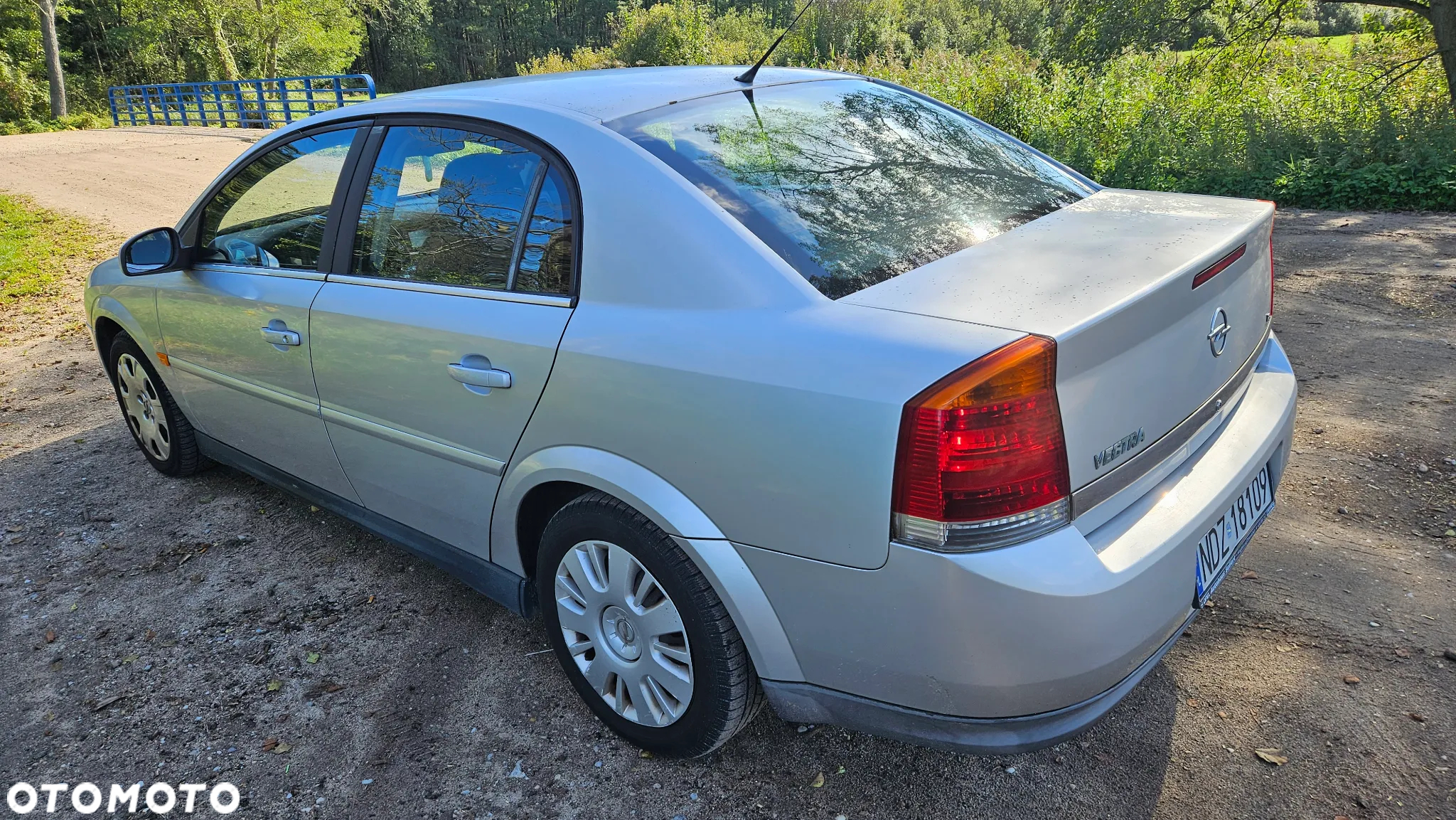 Opel Vectra 1.8 Comfort - 4