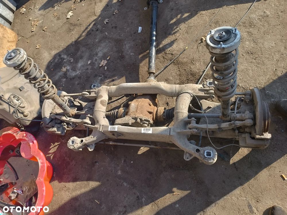 BMW E60 LIFT 2009R  N47 2.0D ZAWIESZENIE TYŁ TYLNE KOMPLETNE  6770828 POŁOŚKI - 1