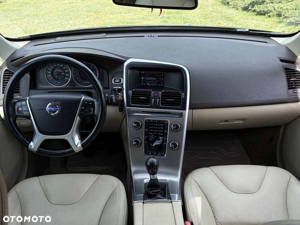 Volvo XC 60 D4 Summum - 28