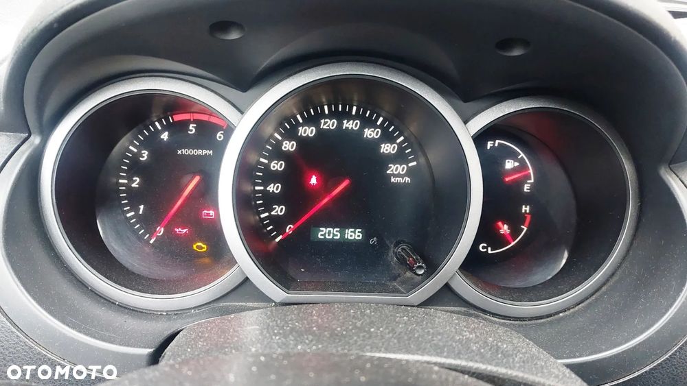 Suzuki Grand Vitara 1.9 DDiS Comfort DPF Limited - 5