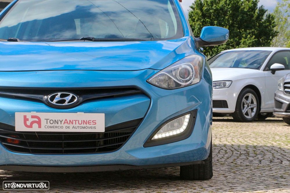 Hyundai i30 1.6 CRDI Blue Comfort - 8