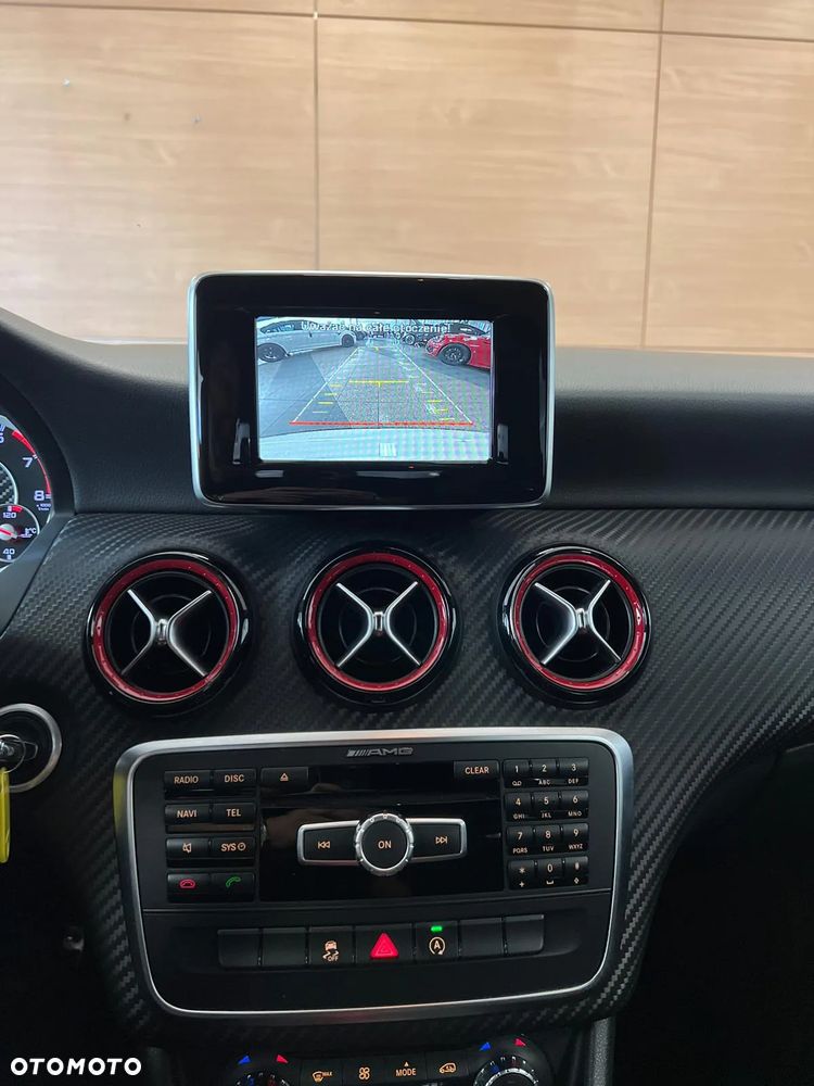 Mercedes-Benz Klasa A 45 AMG 4-Matic - 17