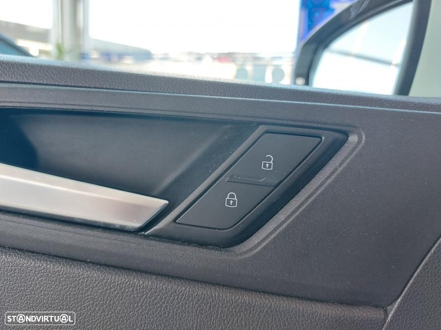 VW Polo 1.0 Trendline - 14