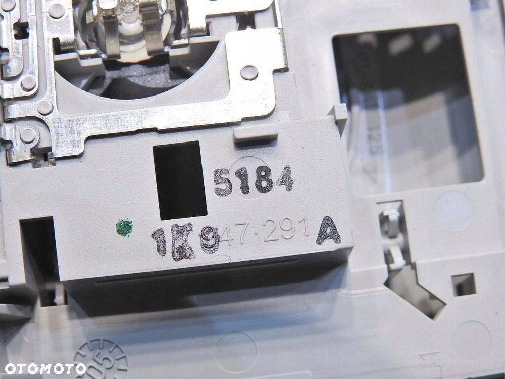 LAMPKA OŚWIETLENIE WNĘTRZA TYŁ VW GOLF V PLUS 1K947291A - 4