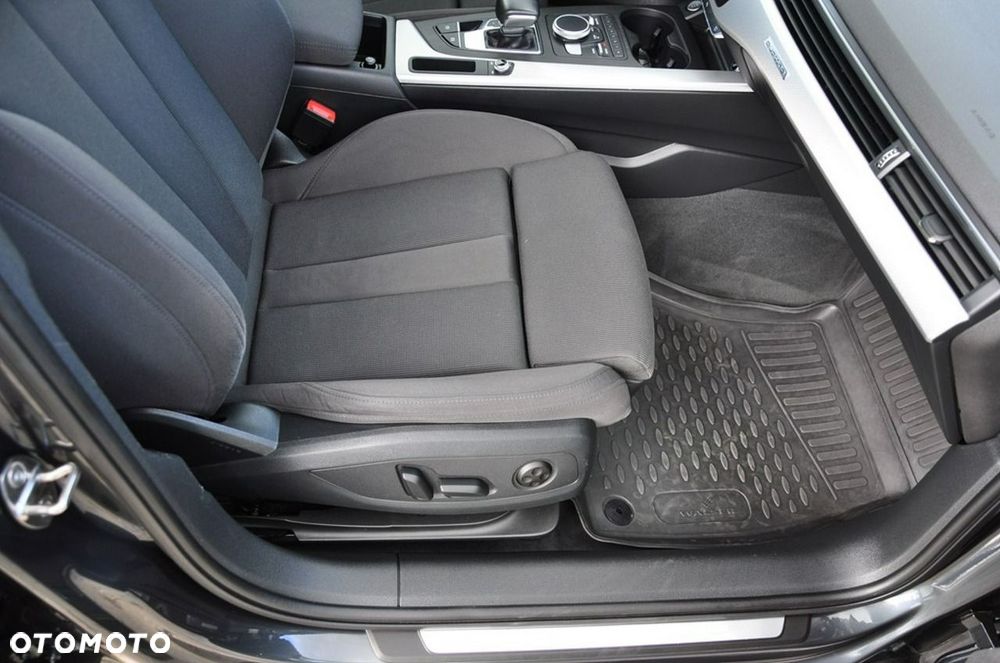 Audi A4 Avant - 28