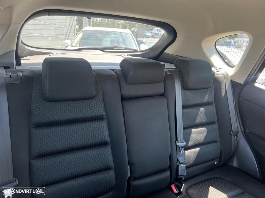 Mazda CX-5 2.2 D Essence - 11