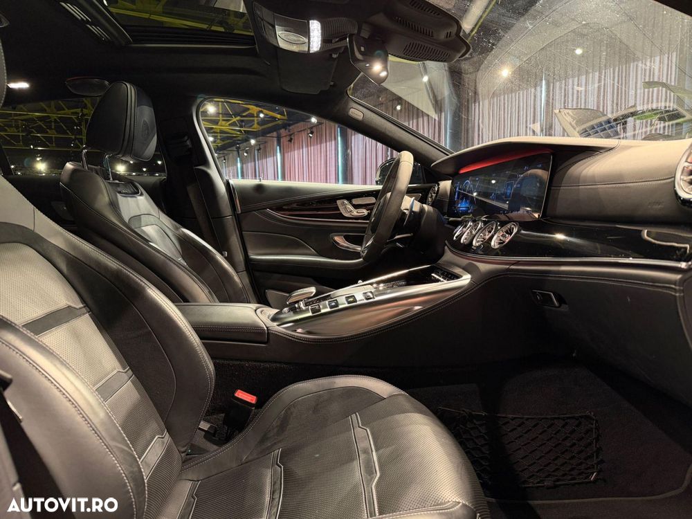 Mercedes-Benz AMG GT - 22