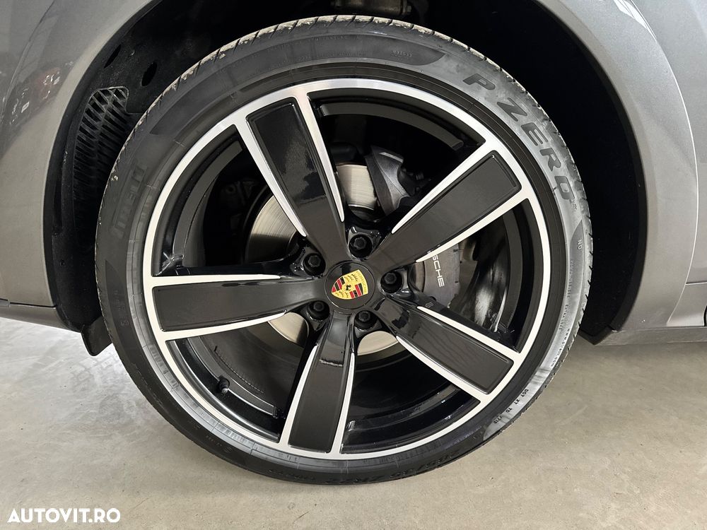 Porsche Cayenne - 27