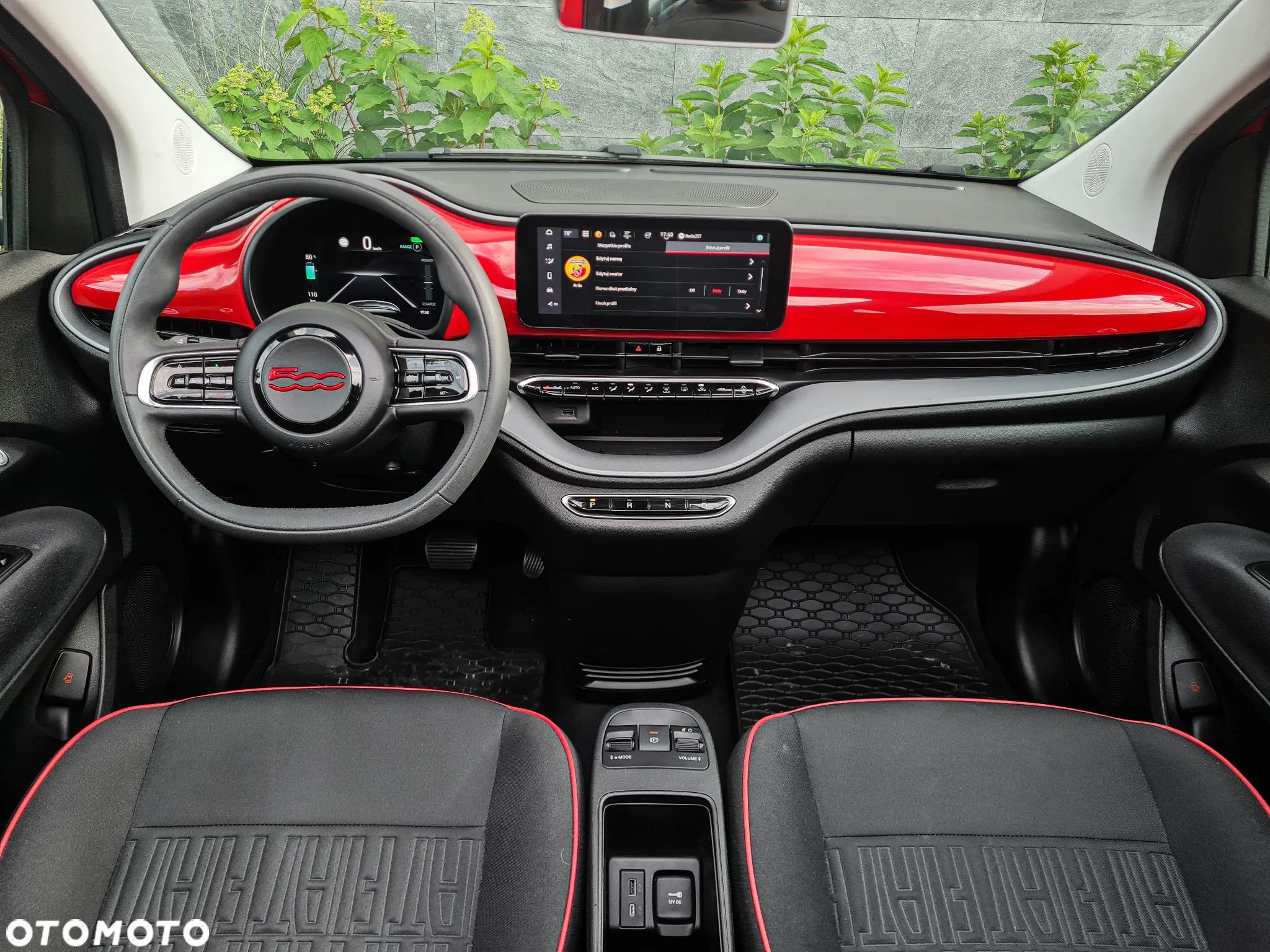 Fiat 500e RED - 14