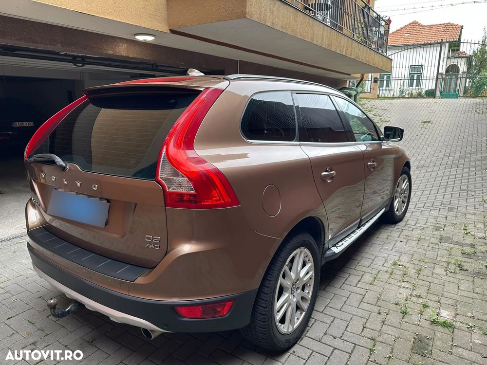 Volvo XC 60 D3 AWD Kinetic - 4