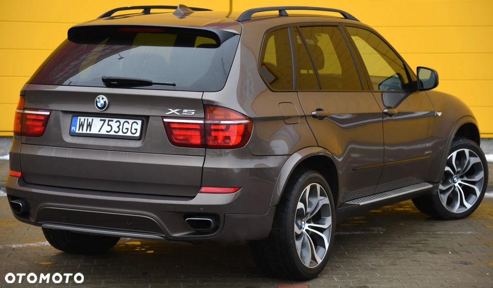 BMW X5 xDrive50i Edition Exclusive - 13