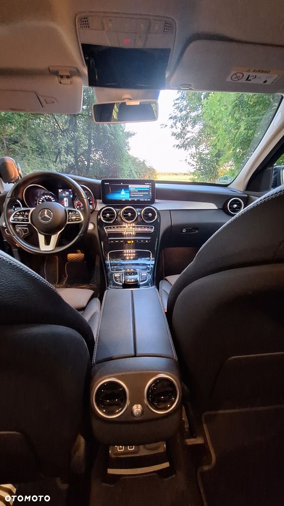 Mercedes-Benz Klasa C 220 d 9G-TRONIC Exclusive - 13