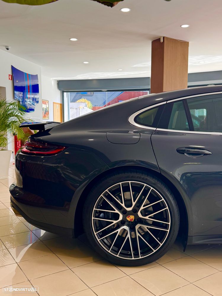 Porsche Panamera - 20