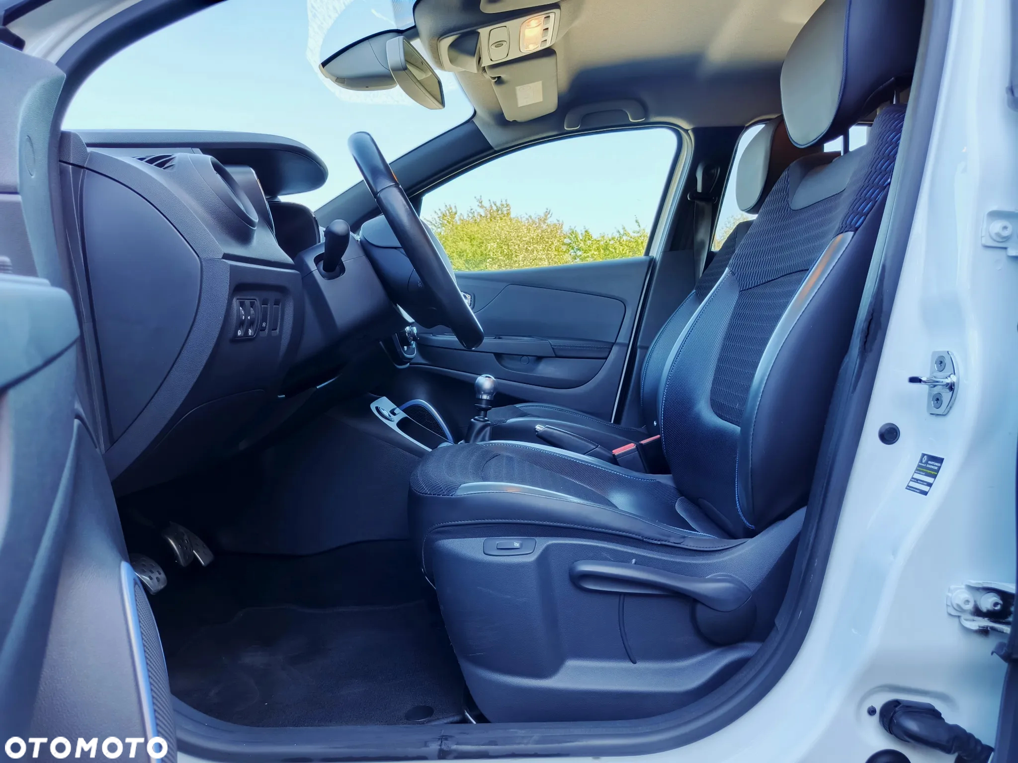 Renault Captur 1.2 Energy TCe Initiale Paris - 19