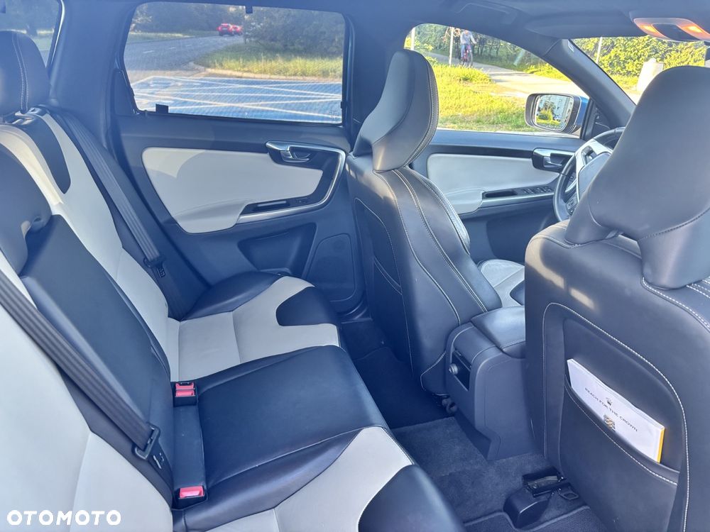 Volvo XC 60 D4 AWD Summum - 10