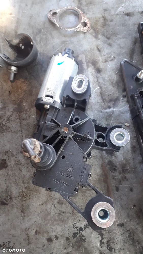 Slinik wycieraczki A3 8P - 1