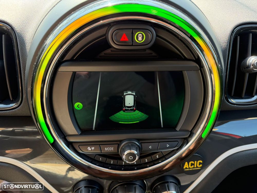 MINI Countryman Cooper SE ALL4 Auto - 16